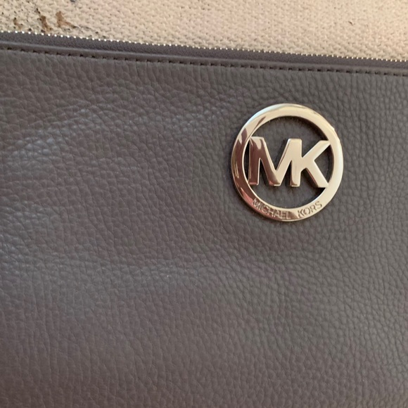 Michael Kors Wristlet - Picture 3 of 5